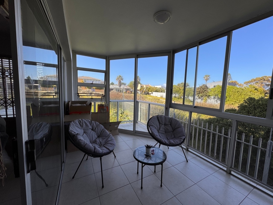 2 Bedroom Property for Sale in Melkbosstrand Central Western Cape